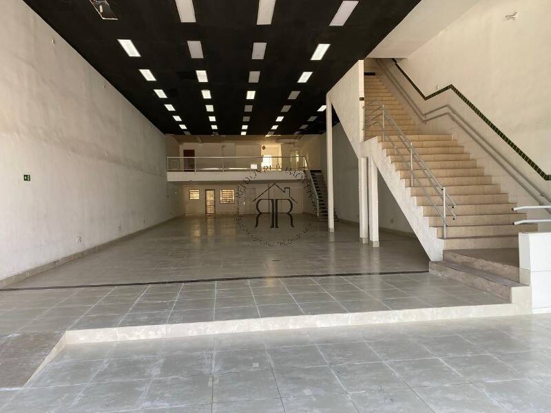 Loja-Salão, 840 m² - Foto 3