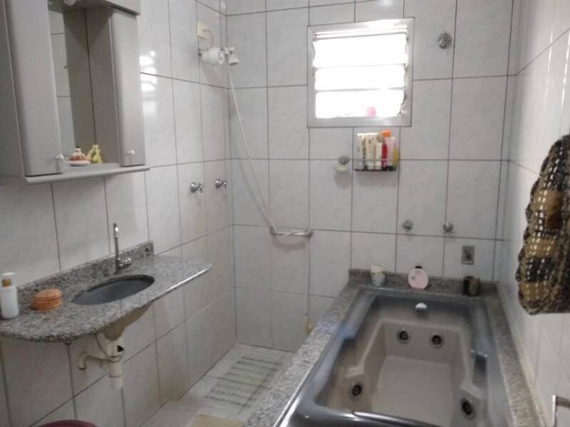 Casa, 3 quartos, 184 m² - Foto 4