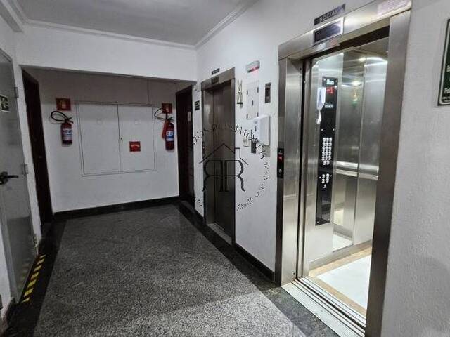 #AP98948 - Apartamento para Venda em  -  - 3