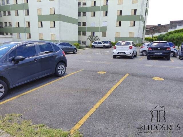 Apartamento para Venda em Itaquaquecetuba - 2